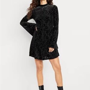 Old Navy Long Sleeve Velour Mock Neck Black Textured Mini Dress Flare Sleeve